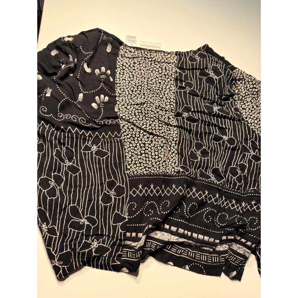 Drapers & Damons Womens 1X Blouse Black White Mixed Print Rayon Short Sleeve Top